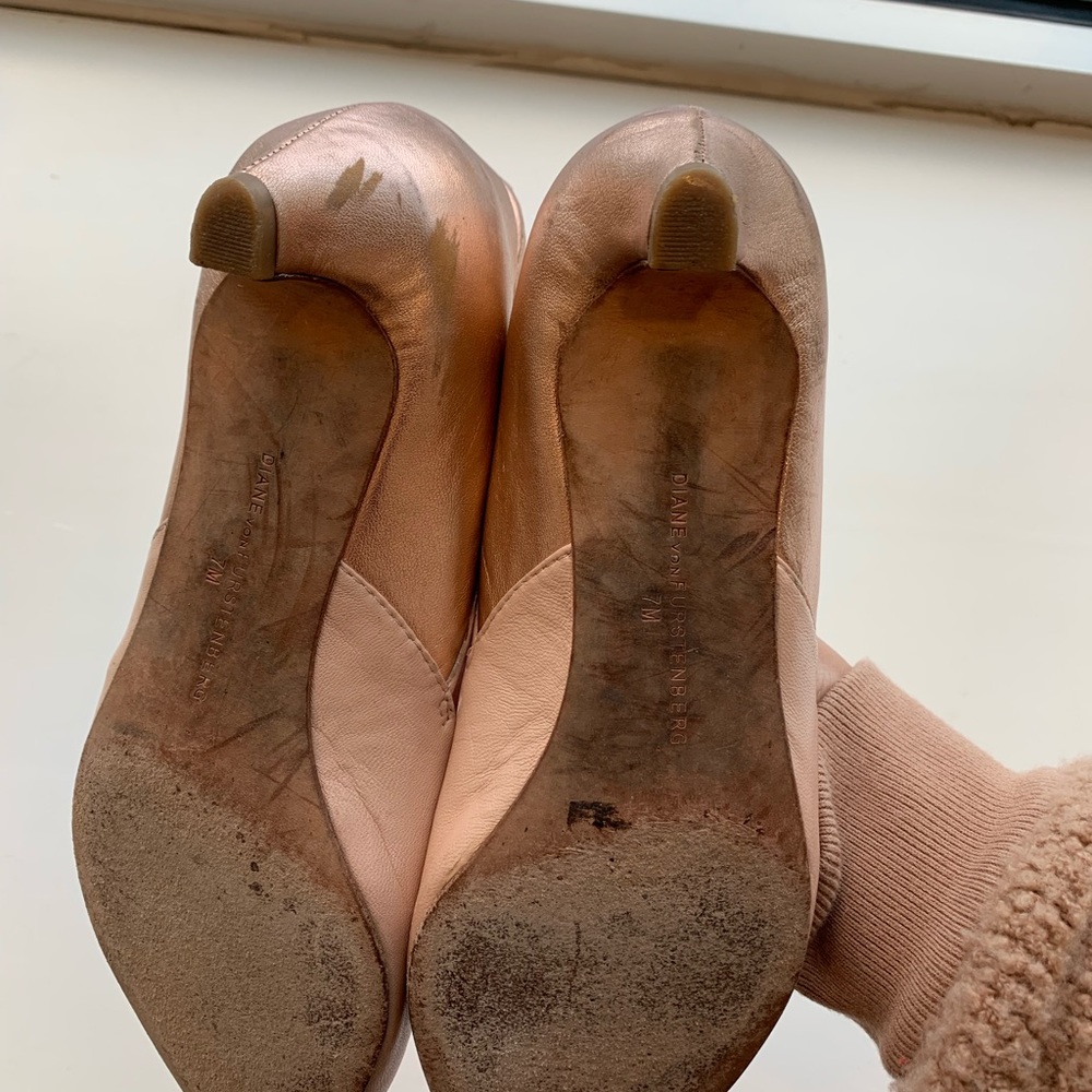 DVF flat - Picture 3 of 3